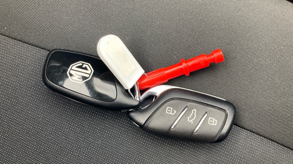 MG MG4 125kW SE [Nav] EV 49kWh 5dr Auto Electric Hatchback - Image 20