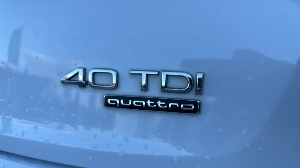 Audi Q5 40 TDI Quattro S Line 5dr S Tronic Diesel Estate - Image 8