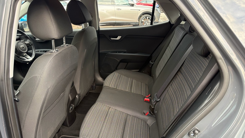 Kia Stonic 1.0T GDi 99 2 5dr Petrol Estate - Image 16