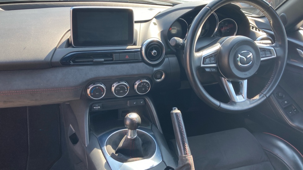Mazda MX-5 2.0 Launch Edition 2dr Petrol Convertible - Image 10