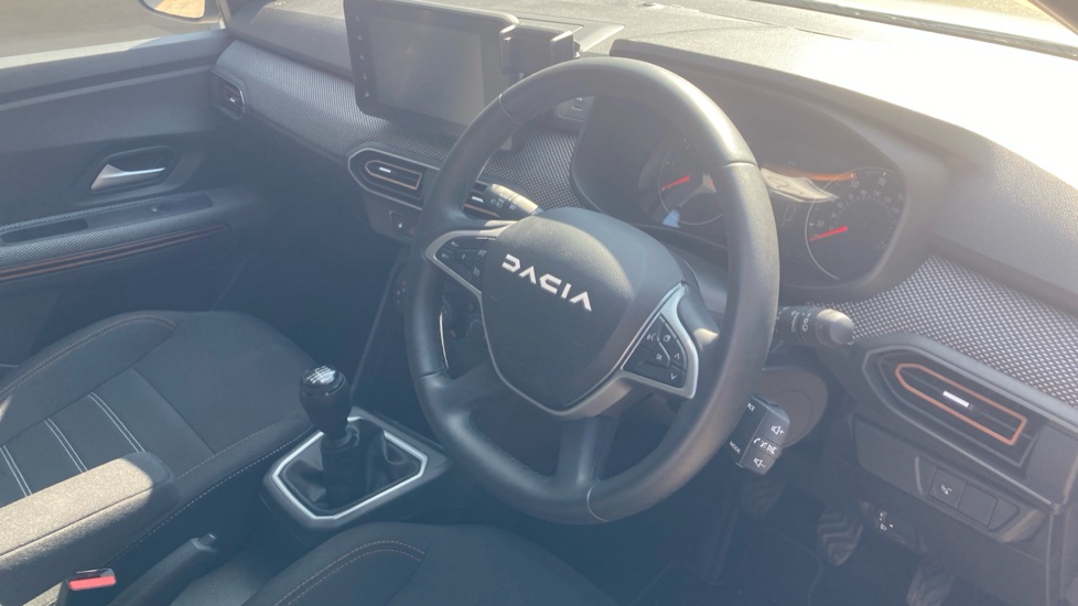 Dacia Sandero Stepway 1.0 TCe Expression 5dr Petrol Hatchback - Image 11