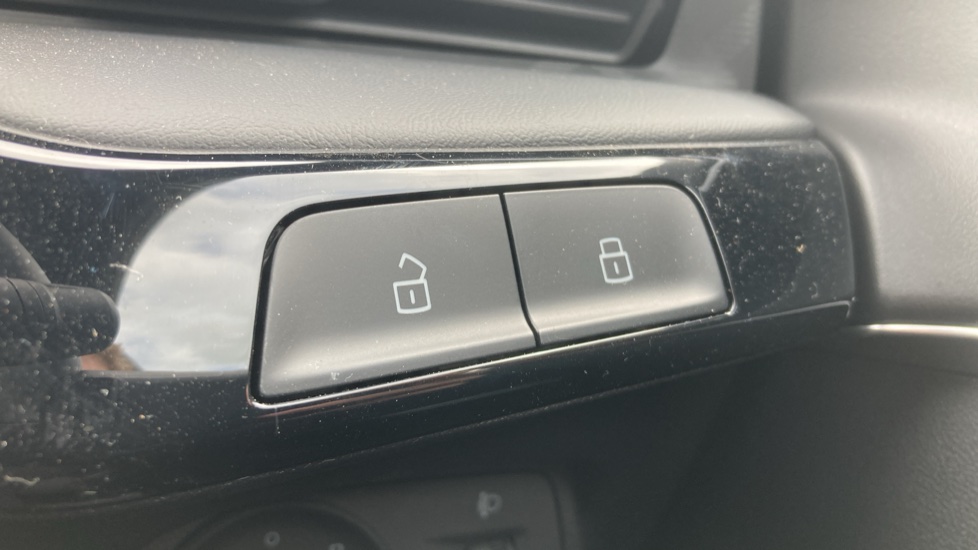 MG MG3 1.5 Hybrid Trophy 5dr Auto Hybrid Hatchback - Image 29