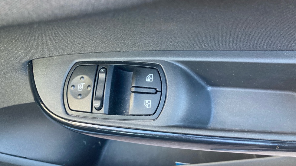 Vauxhall Corsa 1.4 ecoFLEX Energy 5dr [AC] Petrol Hatchback - Image 23