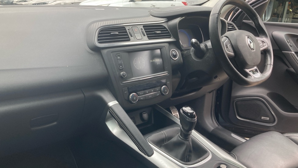 Renault Kadjar 1.6 TCE 165 Signature S Nav 5dr Petrol Hatchback - Image 9