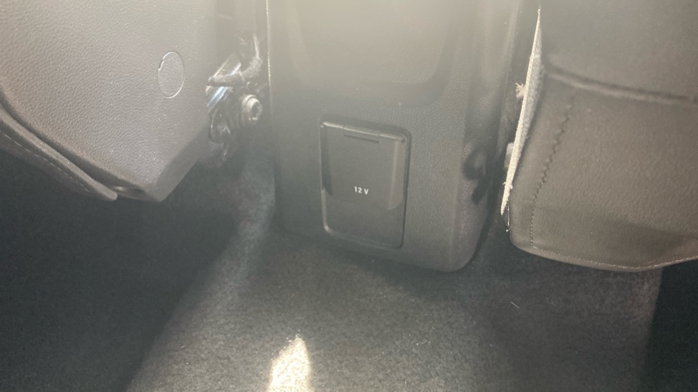 Vauxhall Mokka X 1.4T Elite 5dr Auto Petrol Hatchback - Image 37