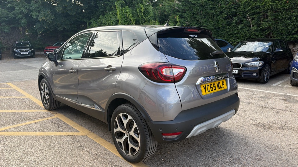 Renault Captur 0.9 TCE 90 GT Line 5dr Petrol Hatchback - Image 8