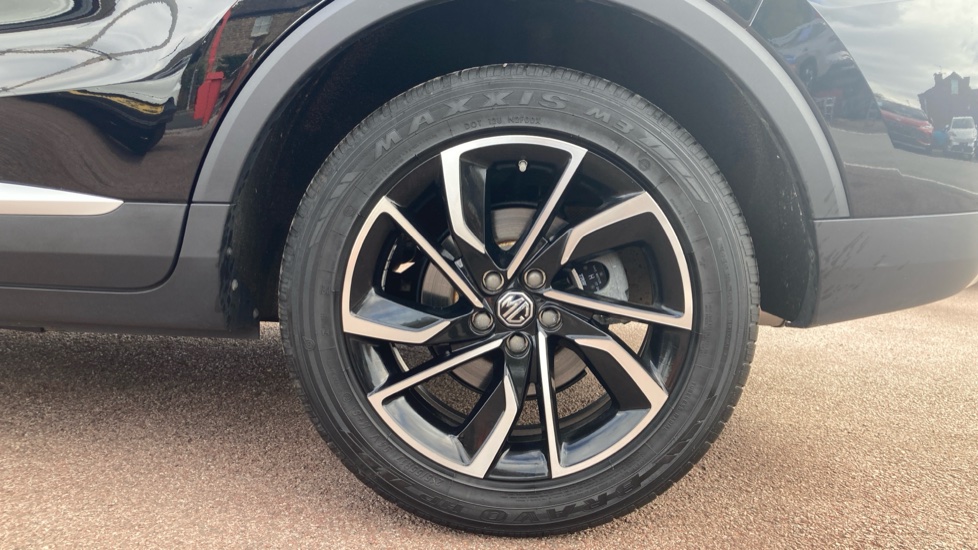 MG ZS 1.0T GDi Exclusive 5dr DCT Petrol Hatchback - Image 7