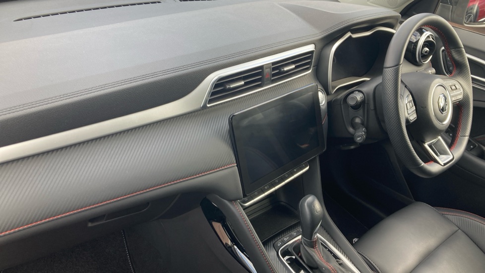 MG ZS 1.0T GDi Exclusive 5dr DCT Petrol Hatchback - Image 9