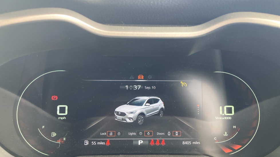MG ZS 1.0T GDi Exclusive 5dr DCT Petrol Hatchback - Image 18