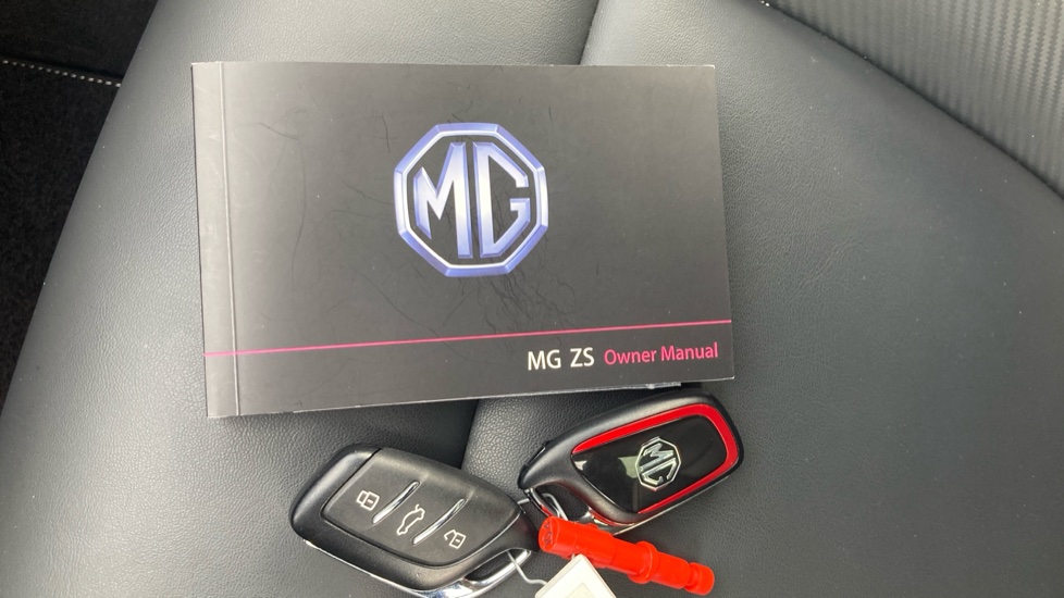 MG ZS 1.0T GDi Exclusive 5dr DCT Petrol Hatchback - Image 19
