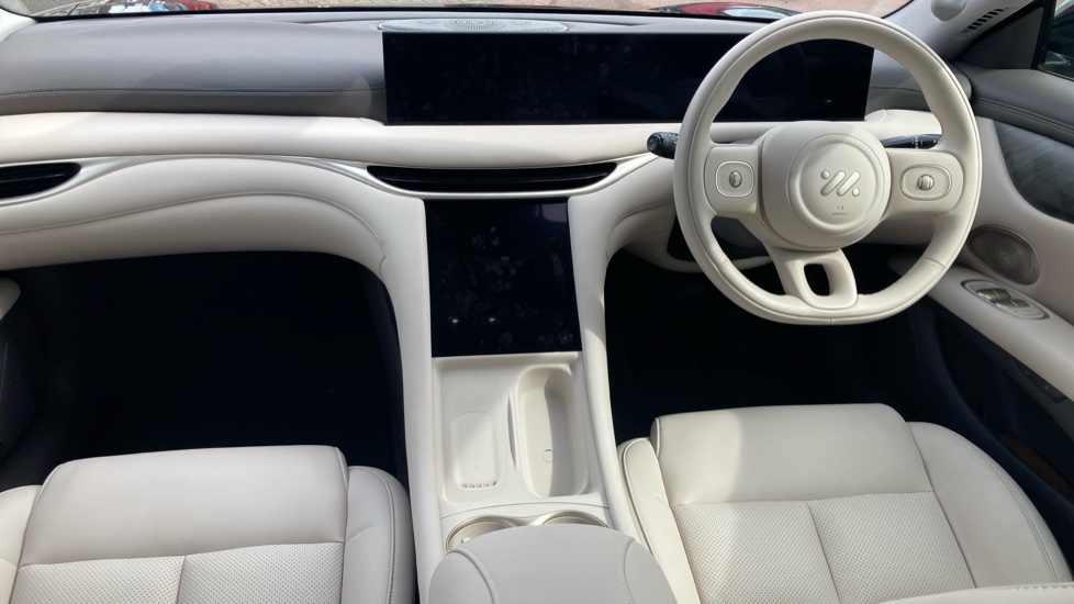 MG IM5 553kW Performance 100kWh 5dr Auto Electric Hatchback - Image 10