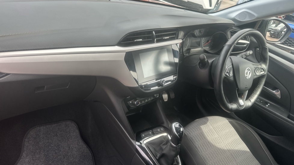 Vauxhall Corsa 1.2 SE Premium 5dr Petrol Hatchback - Image 9