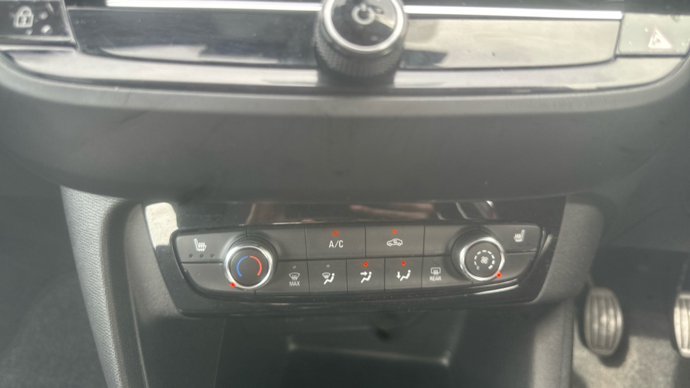 Vauxhall Corsa 1.2 SE Premium 5dr Petrol Hatchback - Image 28