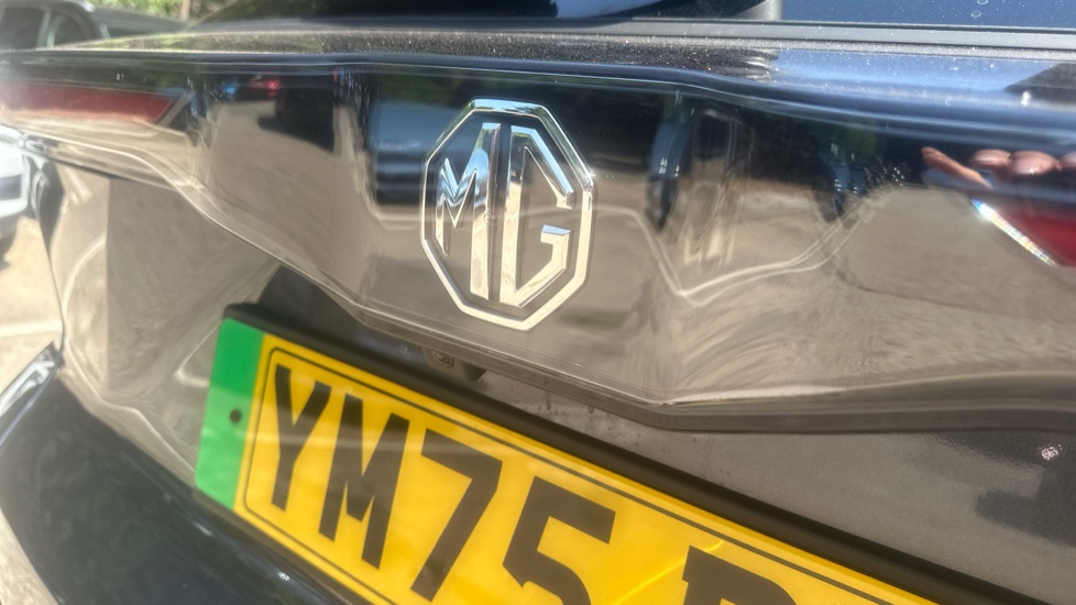 MG MG4 180kW Trophy EV Extended Range 77kWh 5dr Auto Electric Hatchback - Image 8