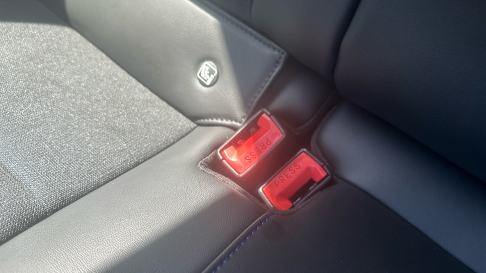MG MG4 180kW Trophy EV Extended Range 77kWh 5dr Auto Electric Hatchback - Image 17