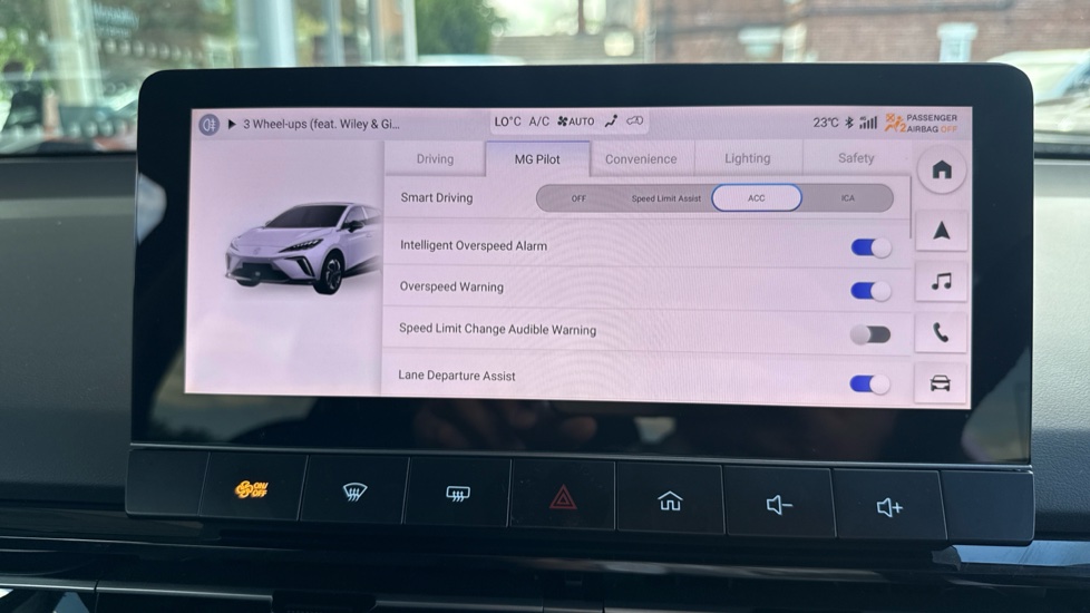 MG MG4 180kW Trophy EV Extended Range 77kWh 5dr Auto Electric Hatchback - Image 42