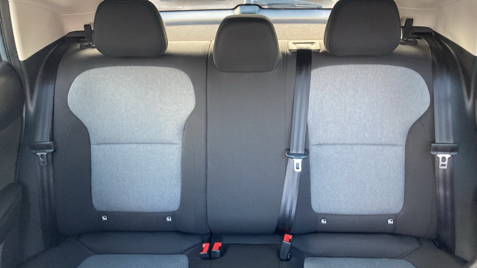 MG MG4 Urban 118kW Premium Long Range 54kWh 5dr Auto Electric Hatchback - Image 15