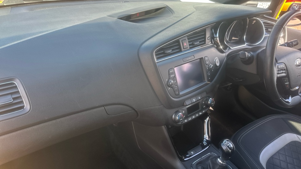 Kia Ceed 1.0T GDi ISG GT-Line 5dr Petrol Hatchback - Image 9