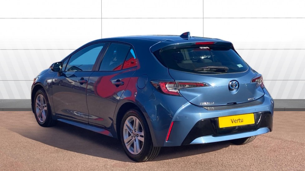 Toyota Corolla 1.8 VVT-i Hybrid Icon Tech 5dr CVT Hybrid Hatchback - Image 2