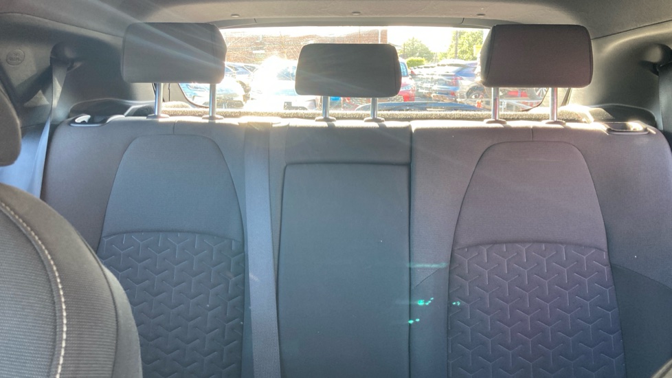 Toyota Corolla 1.8 VVT-i Hybrid Icon Tech 5dr CVT Hybrid Hatchback - Image 15