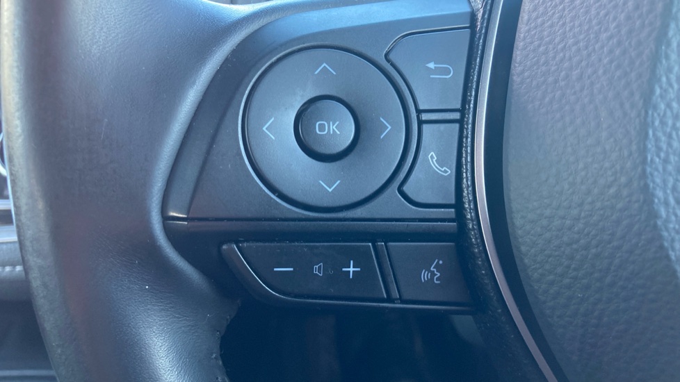 Toyota Corolla 1.8 VVT-i Hybrid Icon Tech 5dr CVT Hybrid Hatchback - Image 25