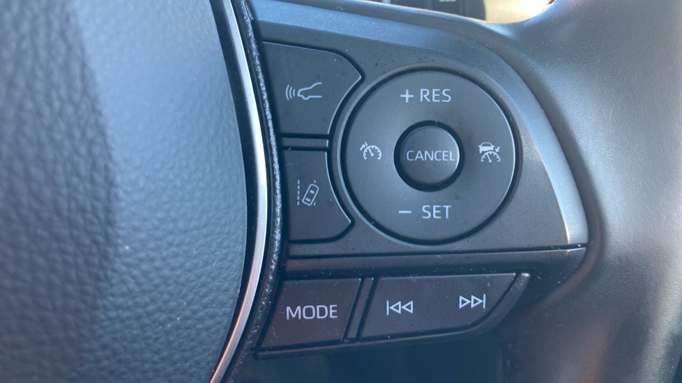 Toyota Corolla 1.8 VVT-i Hybrid Icon Tech 5dr CVT Hybrid Hatchback - Image 26