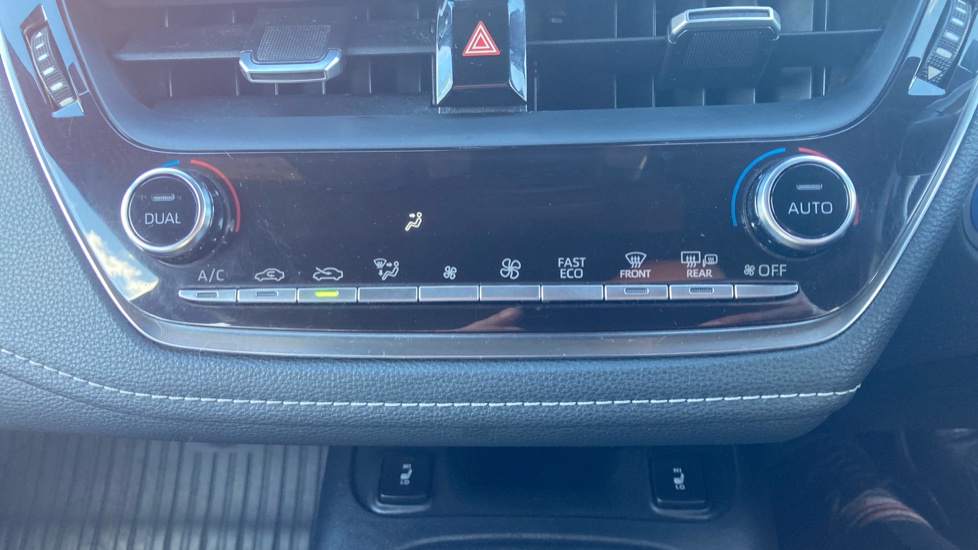 Toyota Corolla 1.8 VVT-i Hybrid Icon Tech 5dr CVT Hybrid Hatchback - Image 29
