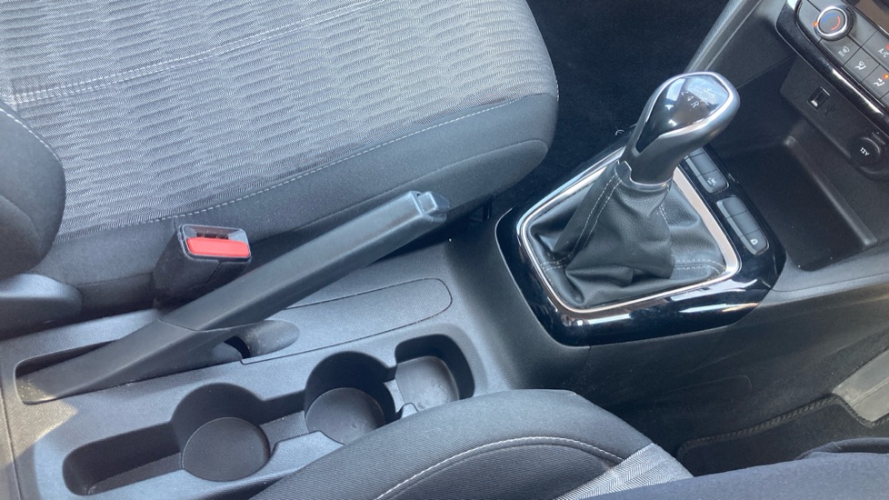 Vauxhall Corsa 1.2 Design 5dr Petrol Hatchback - Image 27