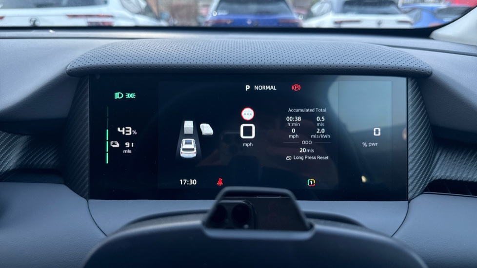 MG MGS5 125kW SE EV 49kWh 5dr Auto Electric Estate - Image 18