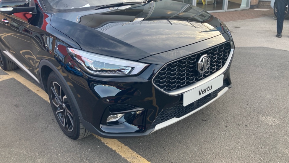MG ZS 1.0T GDi Exclusive 5dr DCT Petrol Hatchback - Image 8