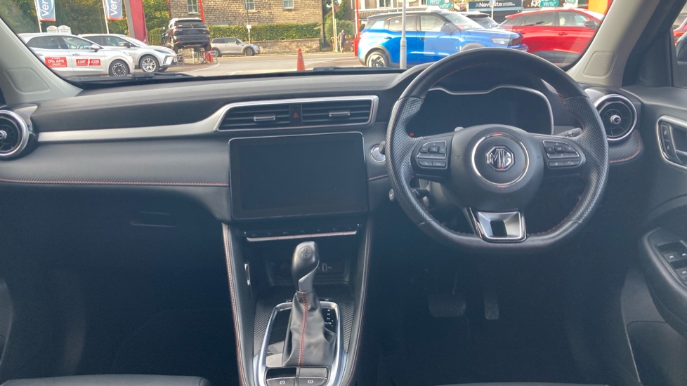 MG ZS 1.0T GDi Exclusive 5dr DCT Petrol Hatchback - Image 10