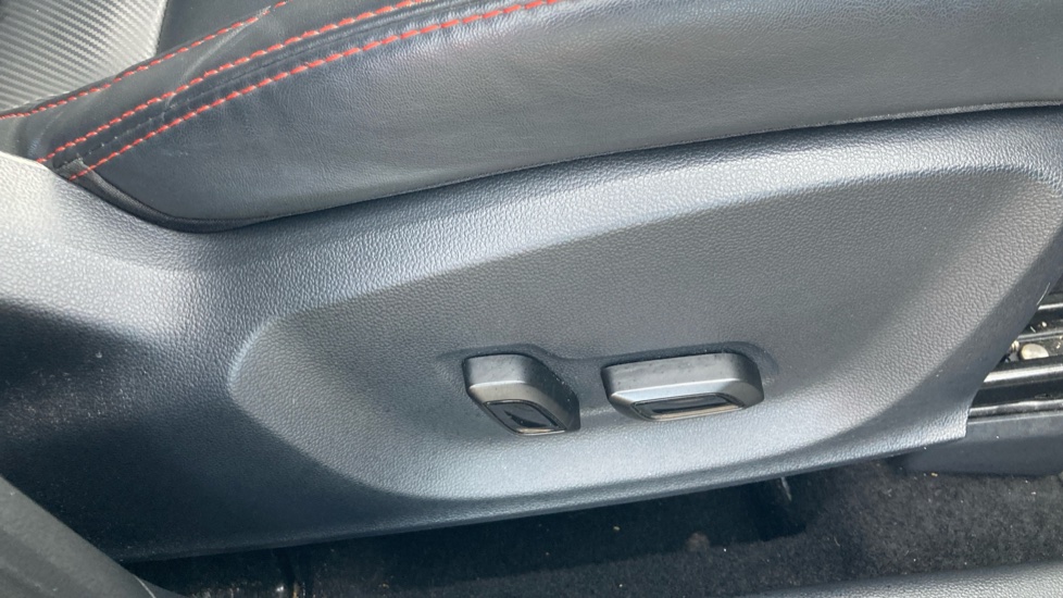 MG ZS 1.0T GDi Exclusive 5dr DCT Petrol Hatchback - Image 21