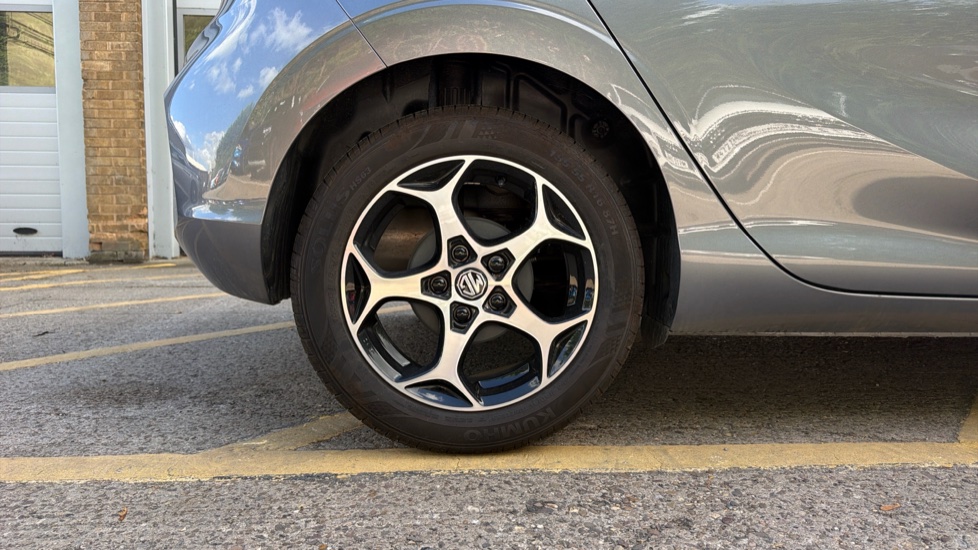 MG MG3 1.5 SE 5dr Petrol Hatchback - Image 7