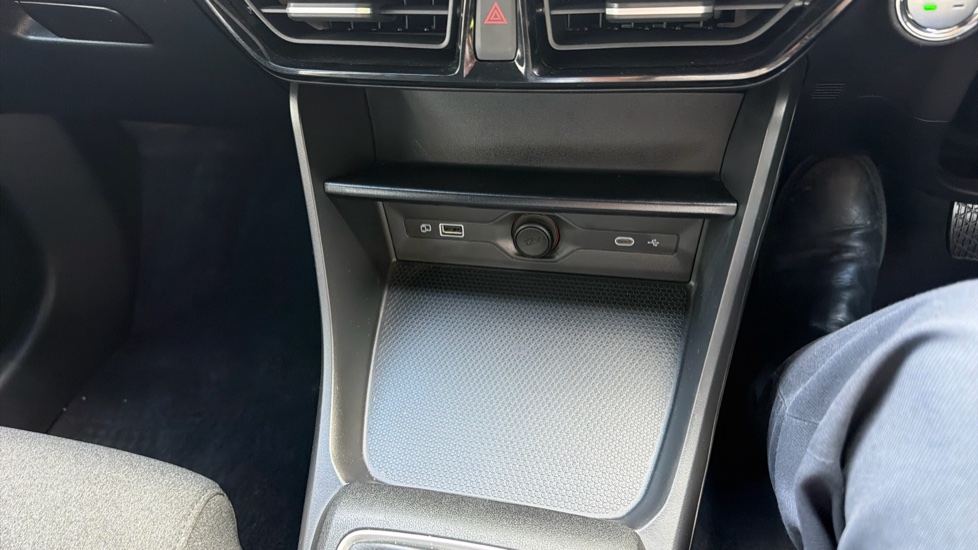 MG MG3 1.5 SE 5dr Petrol Hatchback - Image 21