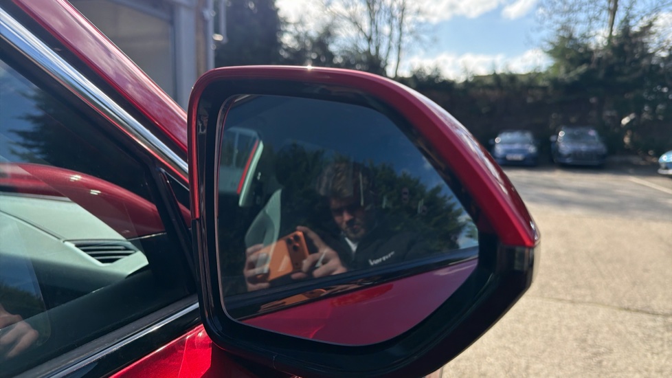 MG HS 1.5 T-GDI SE 5dr Petrol Hatchback - Image 13