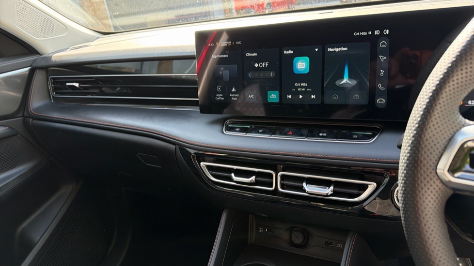MG HS 1.5 T-GDI SE 5dr Petrol Hatchback - Image 23