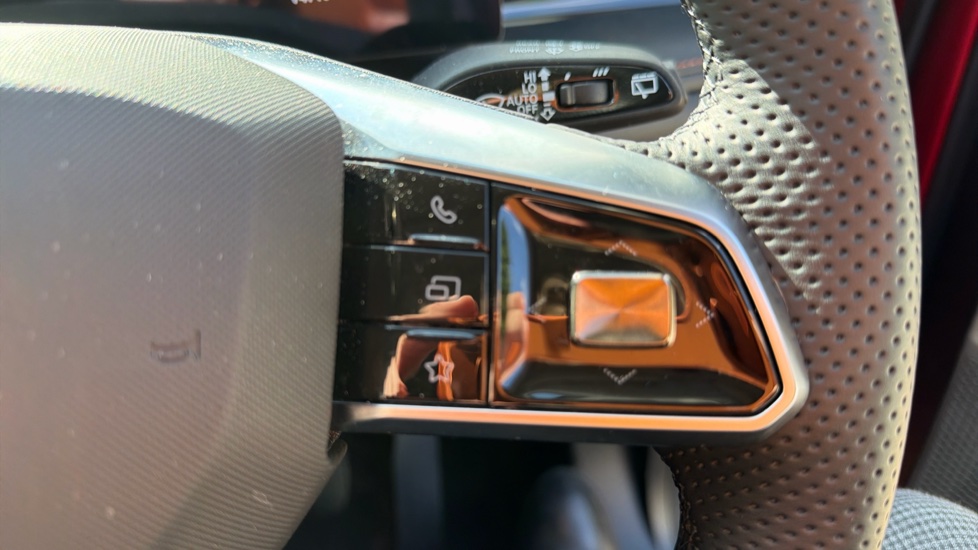 MG HS 1.5 T-GDI SE 5dr Petrol Hatchback - Image 24