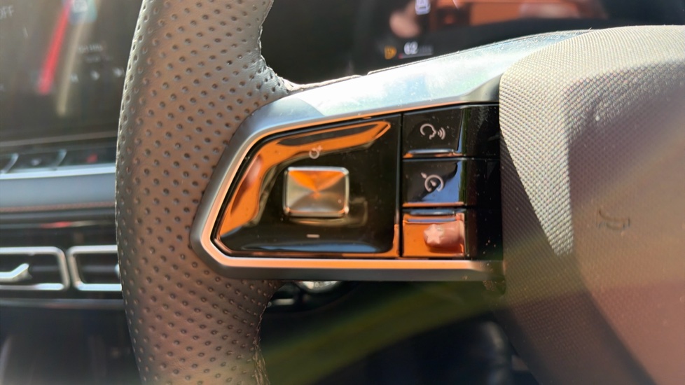 MG HS 1.5 T-GDI SE 5dr Petrol Hatchback - Image 25