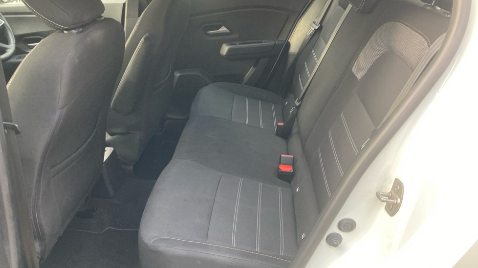 Dacia Sandero Stepway 1.0 TCe Expression 5dr Petrol Hatchback - Image 16
