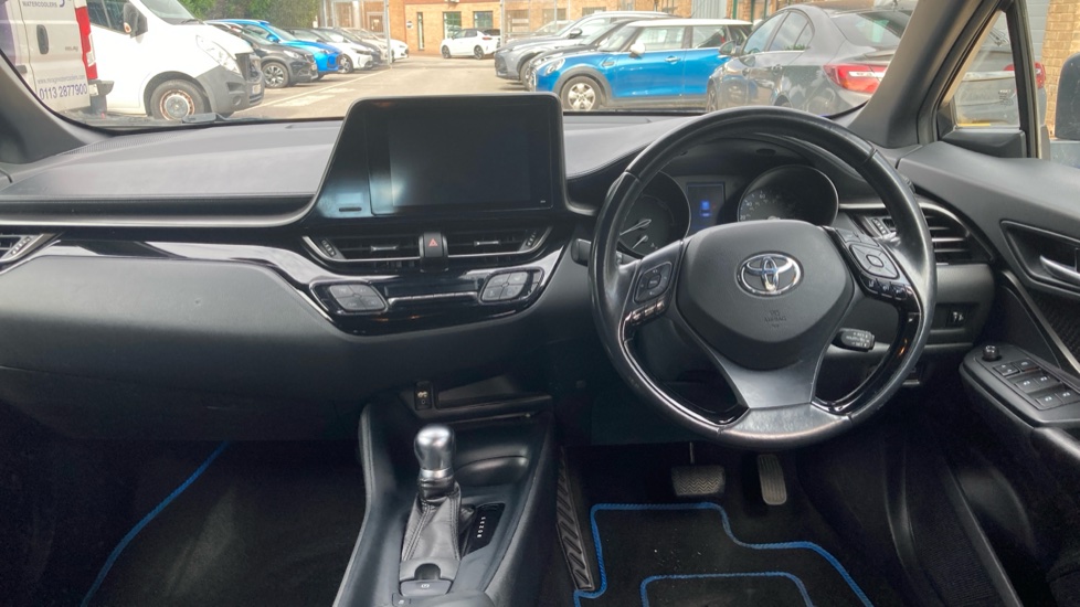 Toyota C-HR 1.8 Hybrid Icon 5dr CVT Hybrid Hatchback - Image 10