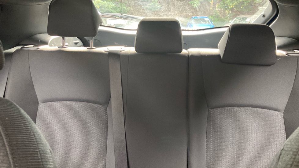 Toyota C-HR 1.8 Hybrid Icon 5dr CVT Hybrid Hatchback - Image 15