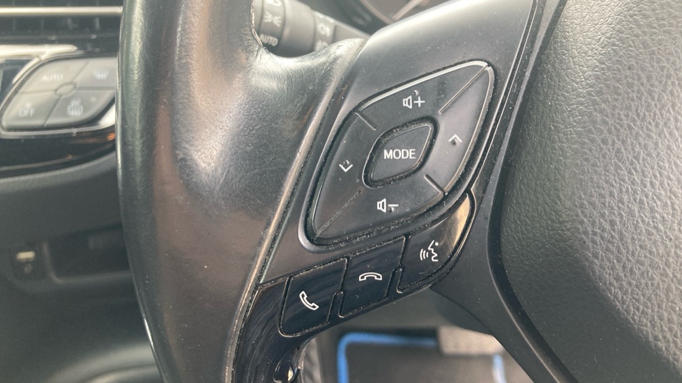 Toyota C-HR 1.8 Hybrid Icon 5dr CVT Hybrid Hatchback - Image 27