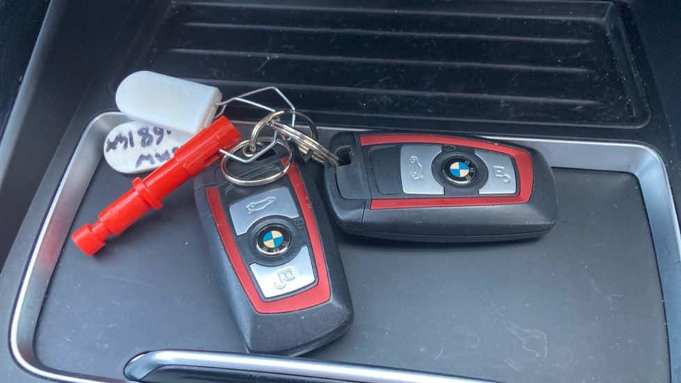 BMW 1 Series 118i [1.5] Sport 5dr [Nav/Servotronic] Petrol Hatchback - Image 19