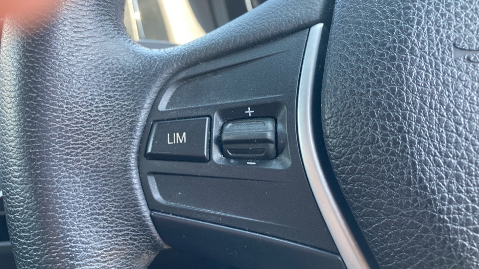 BMW 1 Series 118i [1.5] Sport 5dr [Nav/Servotronic] Petrol Hatchback - Image 20