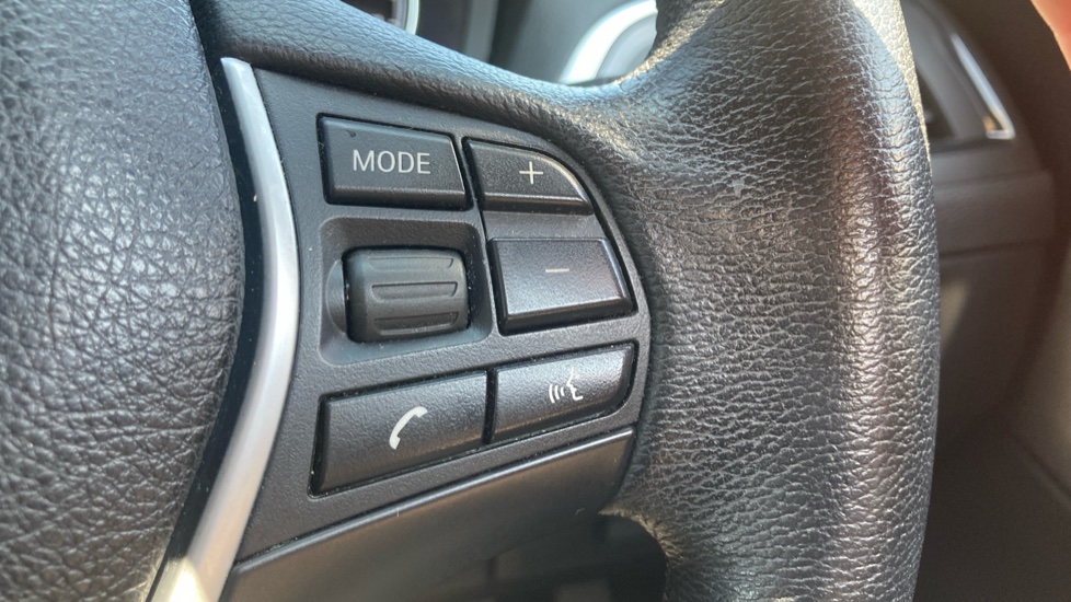 BMW 1 Series 118i [1.5] Sport 5dr [Nav/Servotronic] Petrol Hatchback - Image 23