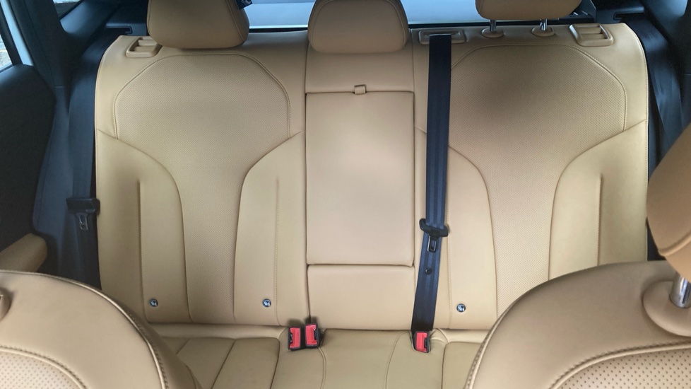 MG HS 1.5 T-GDI PHEV Trophy 5dr Auto Hatchback - Image 15