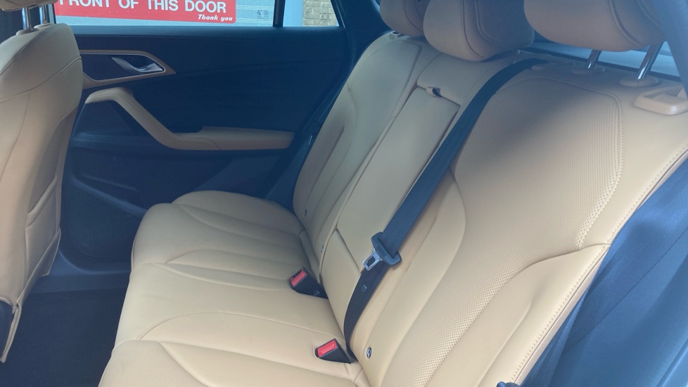 MG HS 1.5 T-GDI PHEV Trophy 5dr Auto Hatchback - Image 16