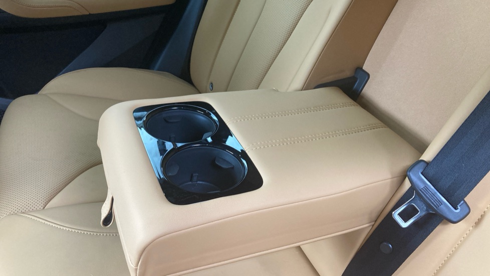 MG HS 1.5 T-GDI PHEV Trophy 5dr Auto Hatchback - Image 21