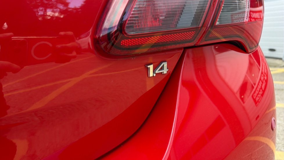 Vauxhall Corsa 1.4 ecoFLEX Energy 5dr [AC] Petrol Hatchback - Image 11