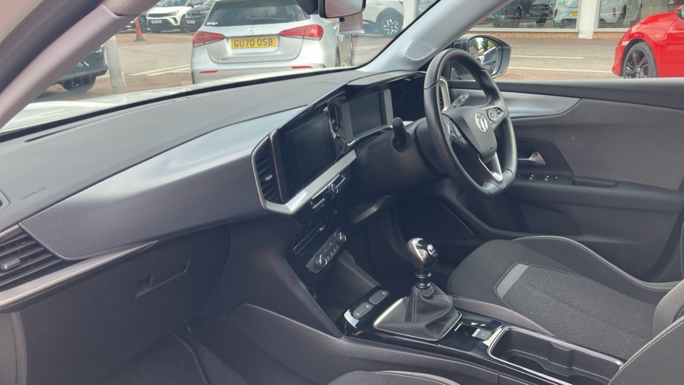 Vauxhall Mokka 1.2 Turbo 100 Design 5dr Petrol Hatchback - Image 9